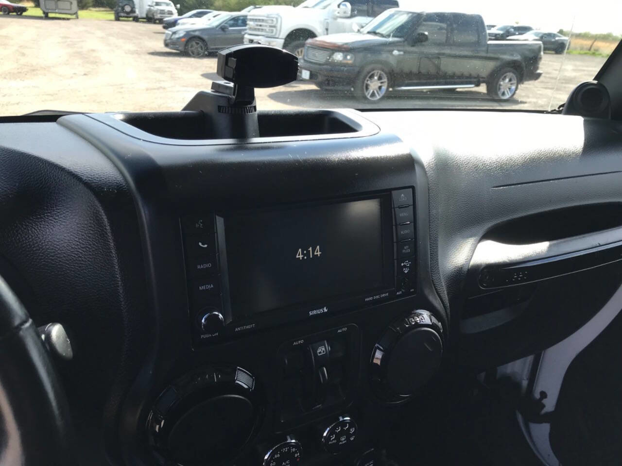 Used 2014 Jeep Wrangler Altitude AWD/4WD image 34