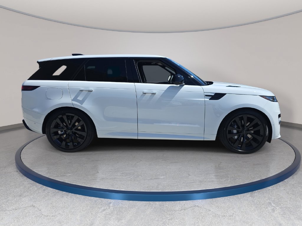 New 2026 Land Rover Range Rover Sport Dynamic SE AWD/4WD image 4