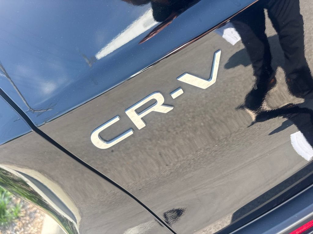 Used 2025 Honda CR-V LX image 28
