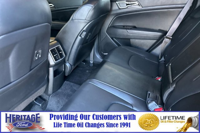 Used 2023 Kia Sportage EX image 12