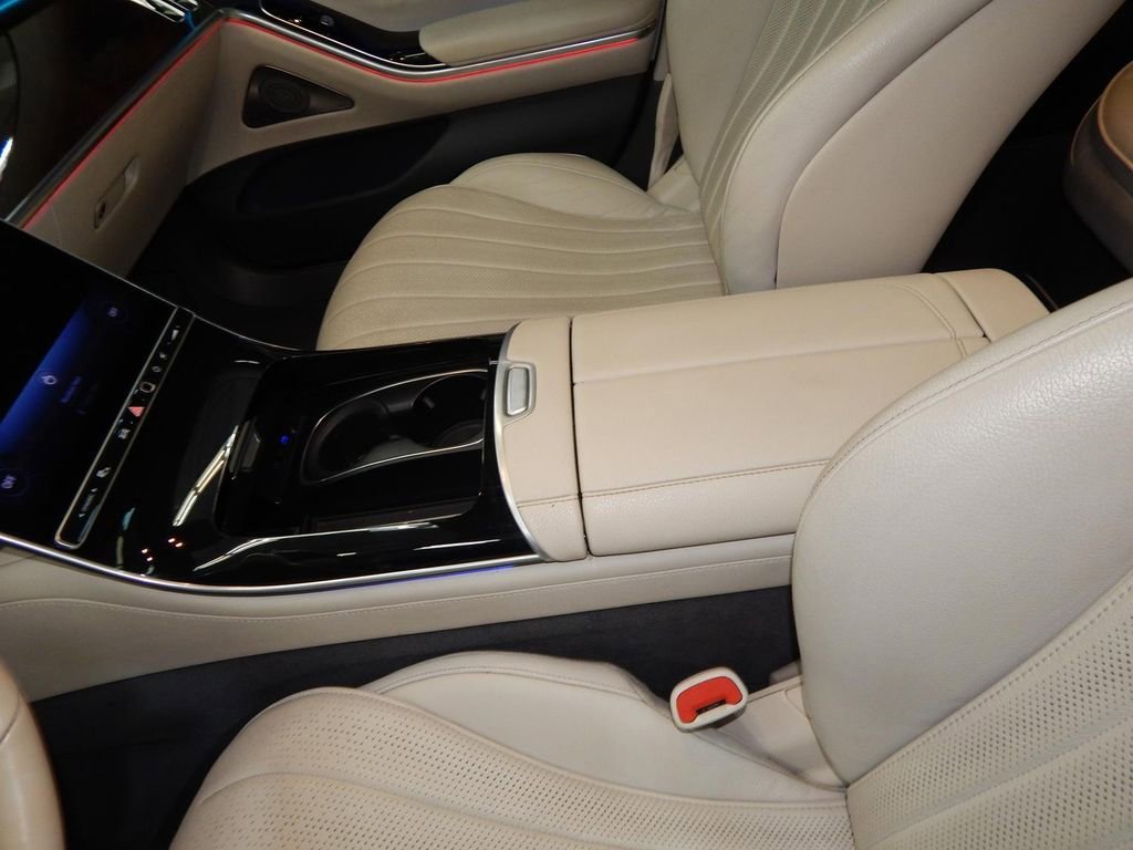 Used 2023 Mercedes-Benz S 500 4MATIC w/ AMG Line image 15