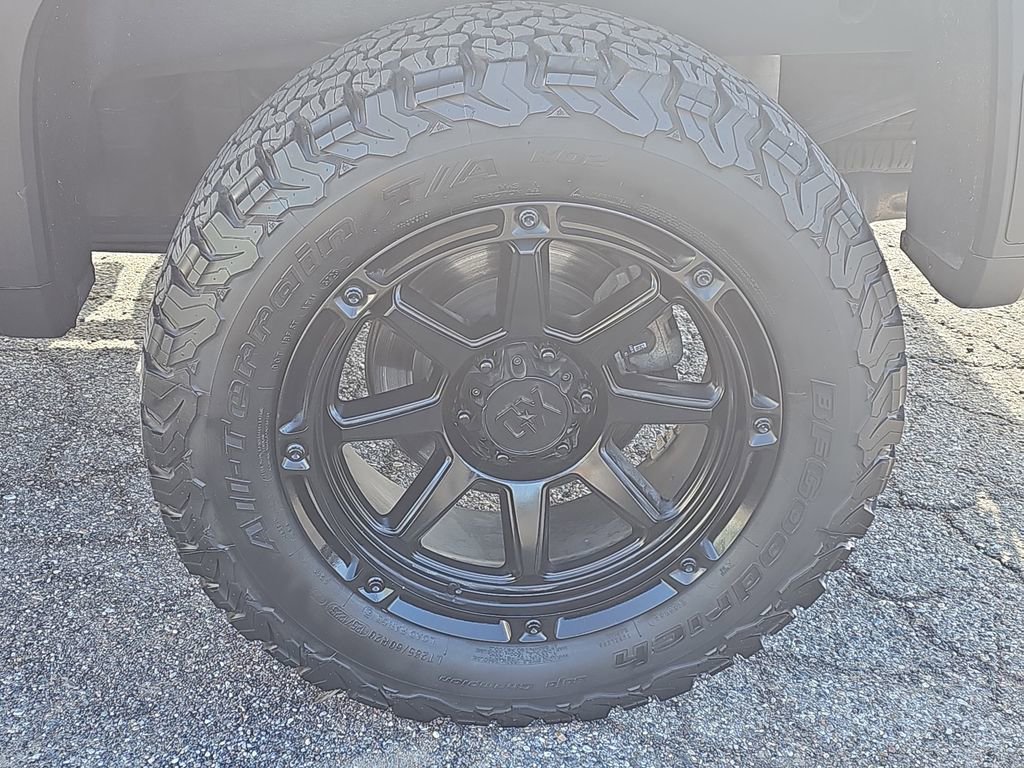 Certified 2024 GMC Sierra 1500 AT4 w/ Technology Package AWD/4WD image 39