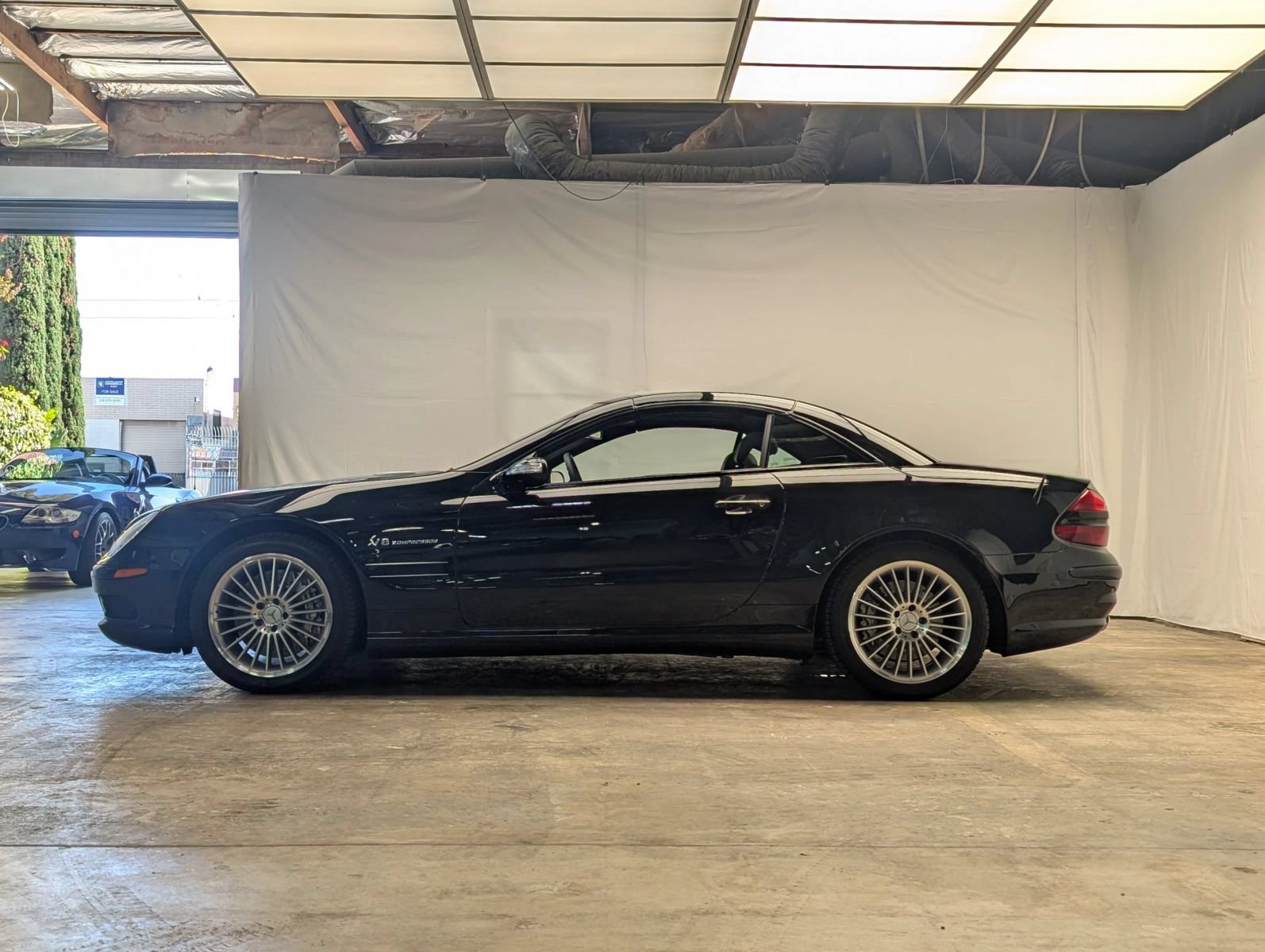 Used 2004 Mercedes-Benz SL 55 AMG image 4