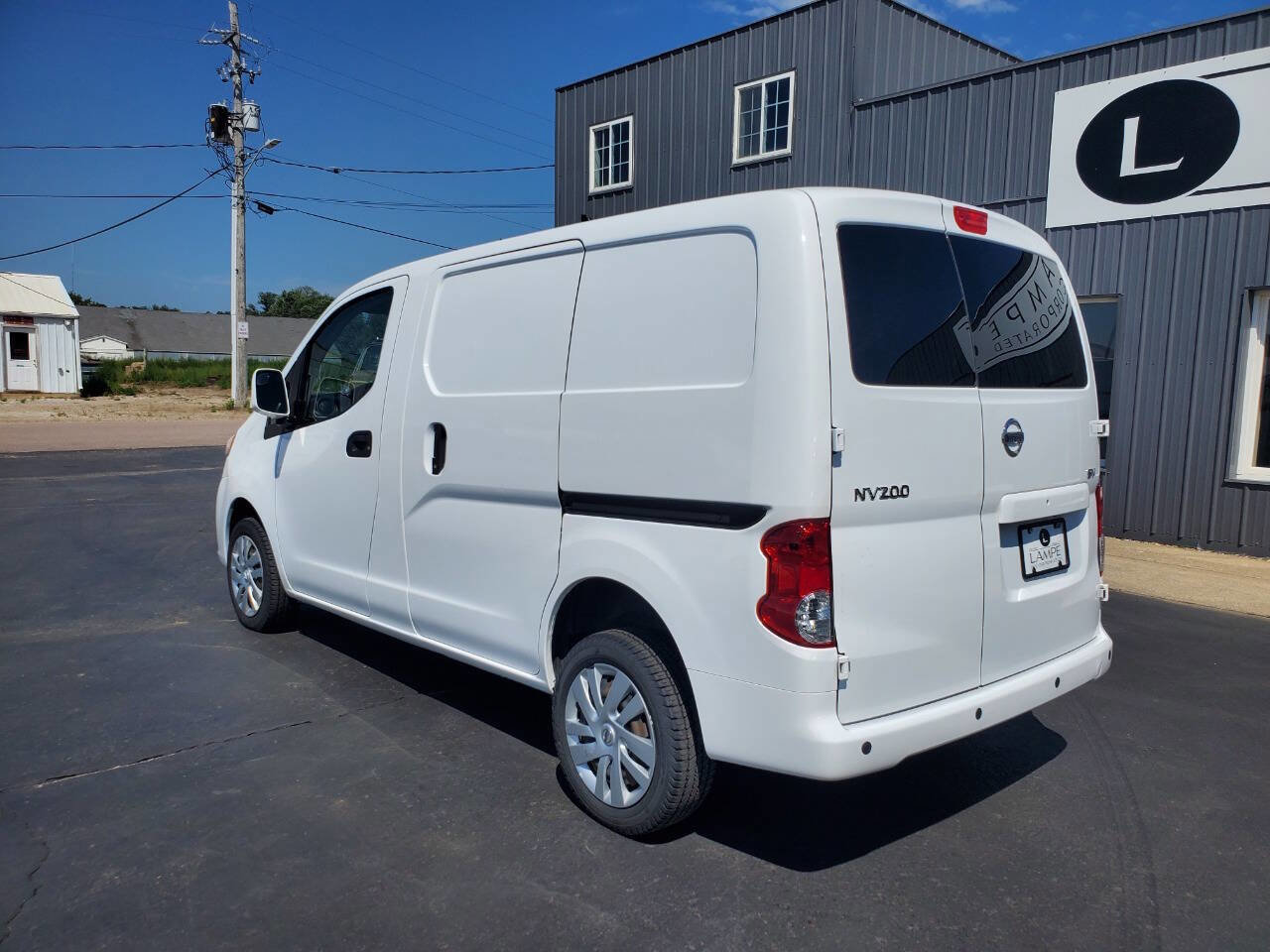 Used 2021 Nissan NV200 SV w/ Back Door Glass Package image 9
