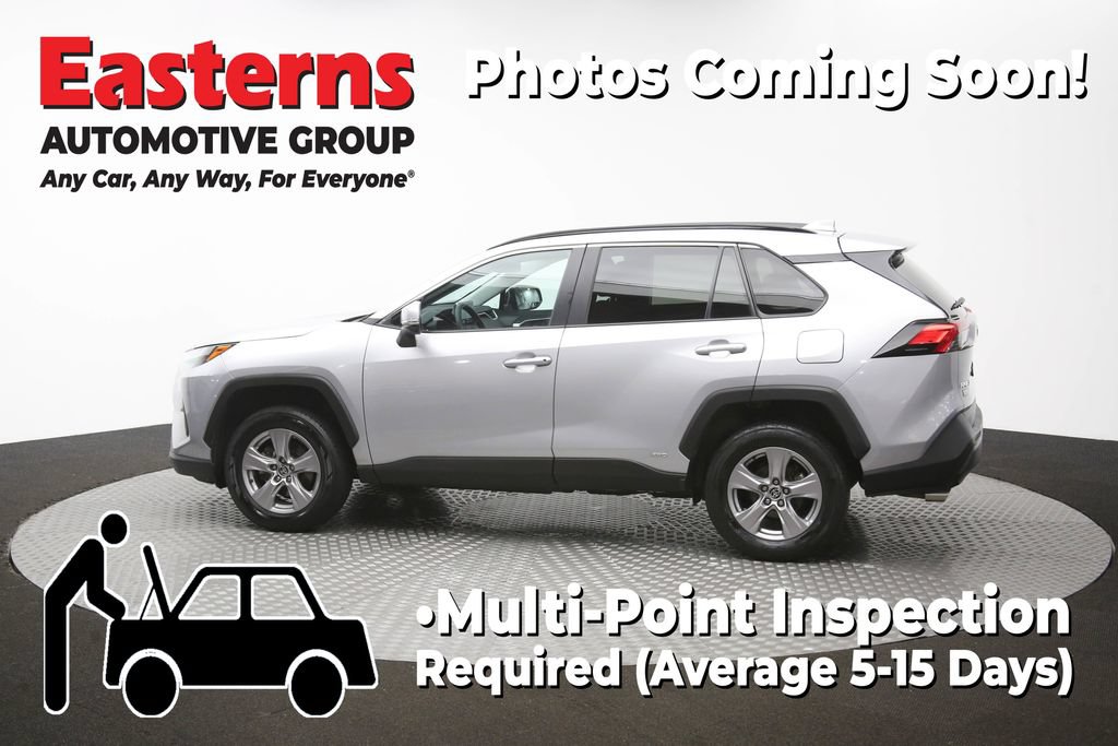 Used 2024 Toyota RAV4 XLE AWD/4WD image 59