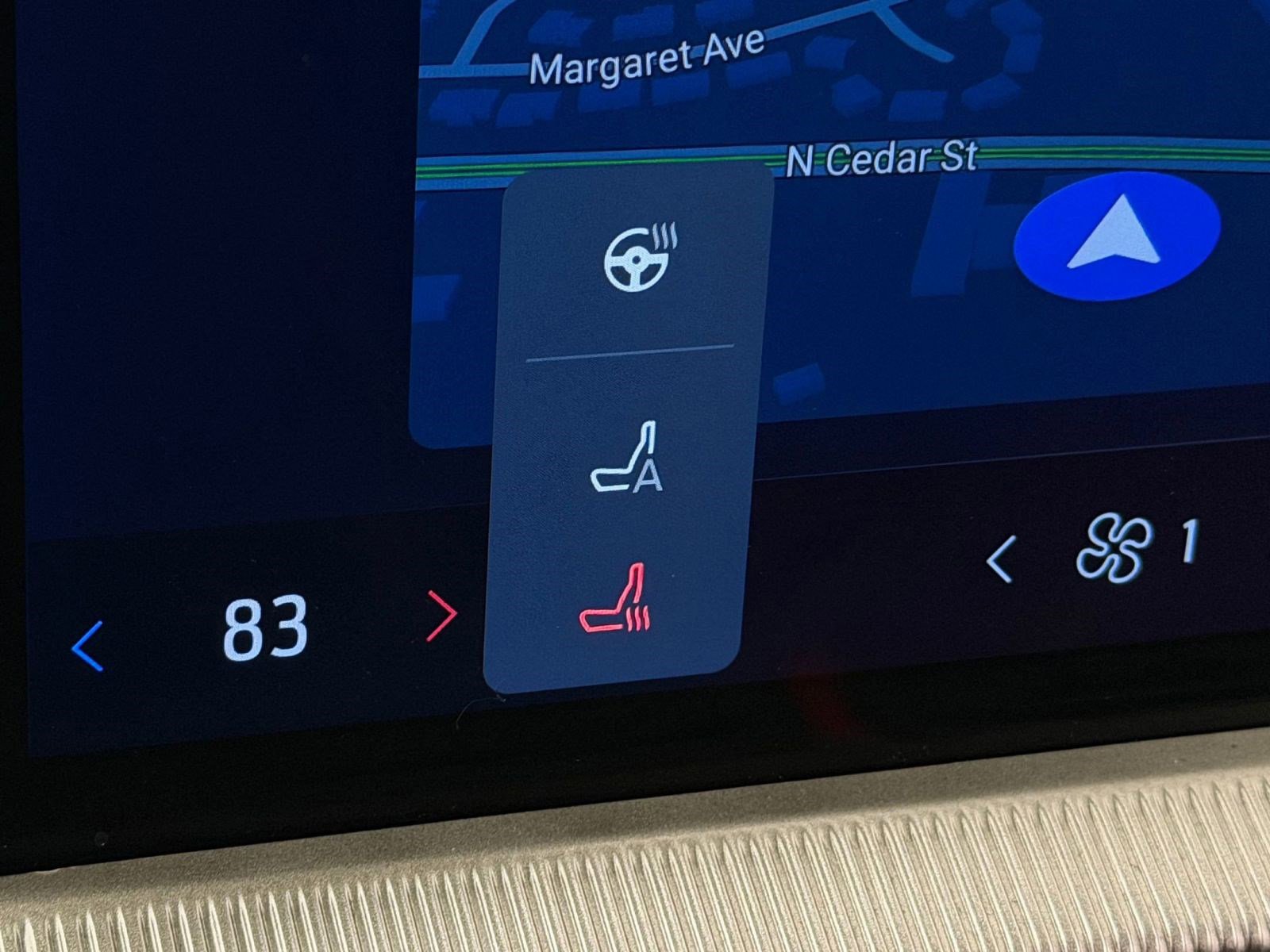 Used 2025 Ford Explorer ST-Line w/ ST-Line Street Pack image 27