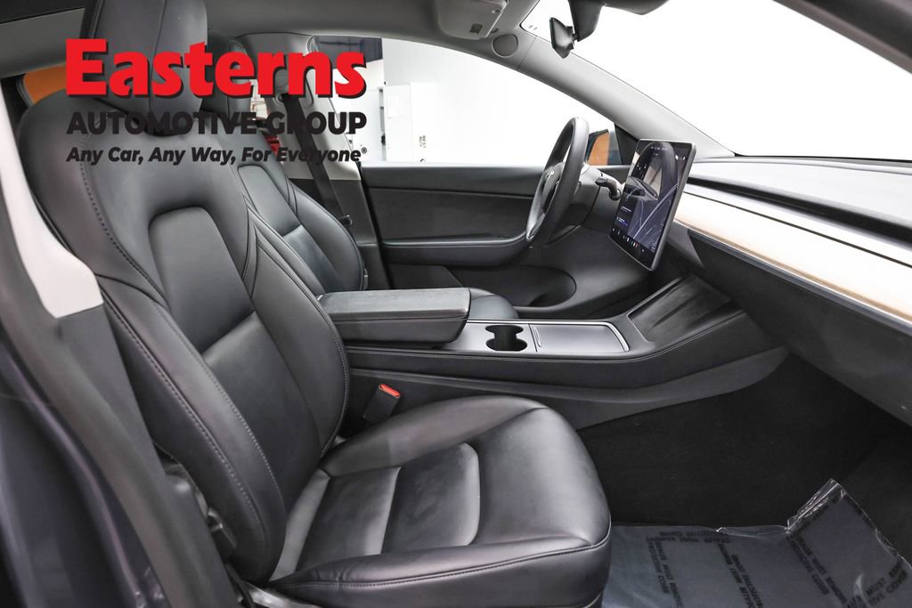 Used 2021 Tesla Model Y Performance image 18