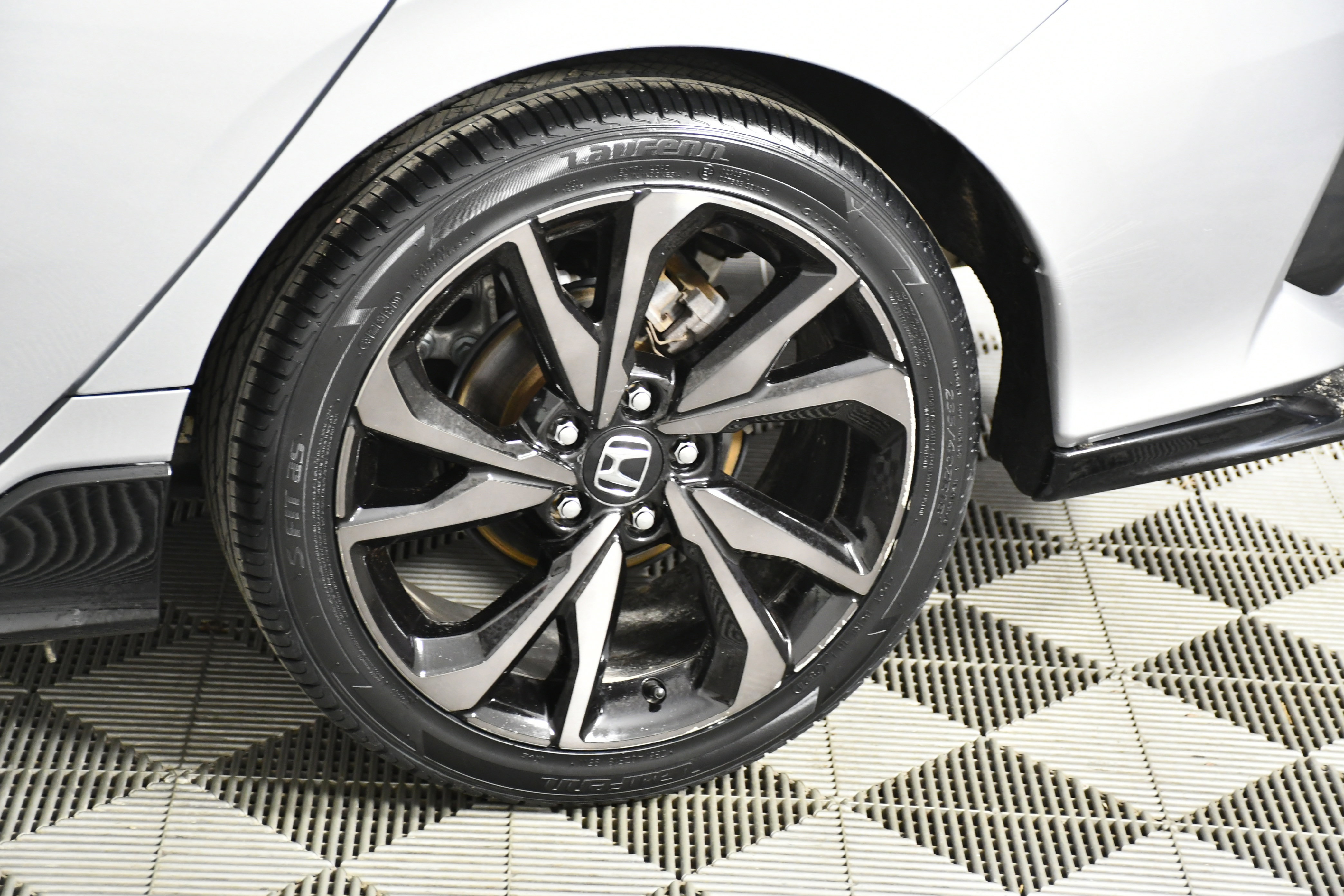 Used 2017 Honda Civic Sport image 48