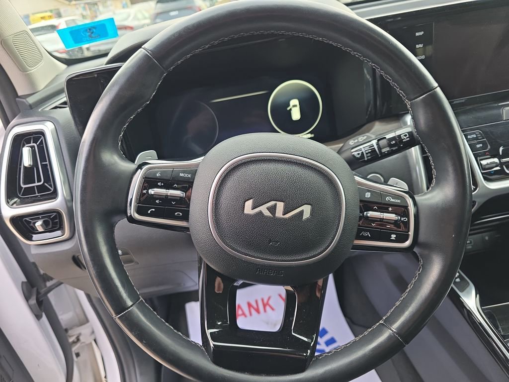Used 2022 Kia Sorento SX Prestige image 14