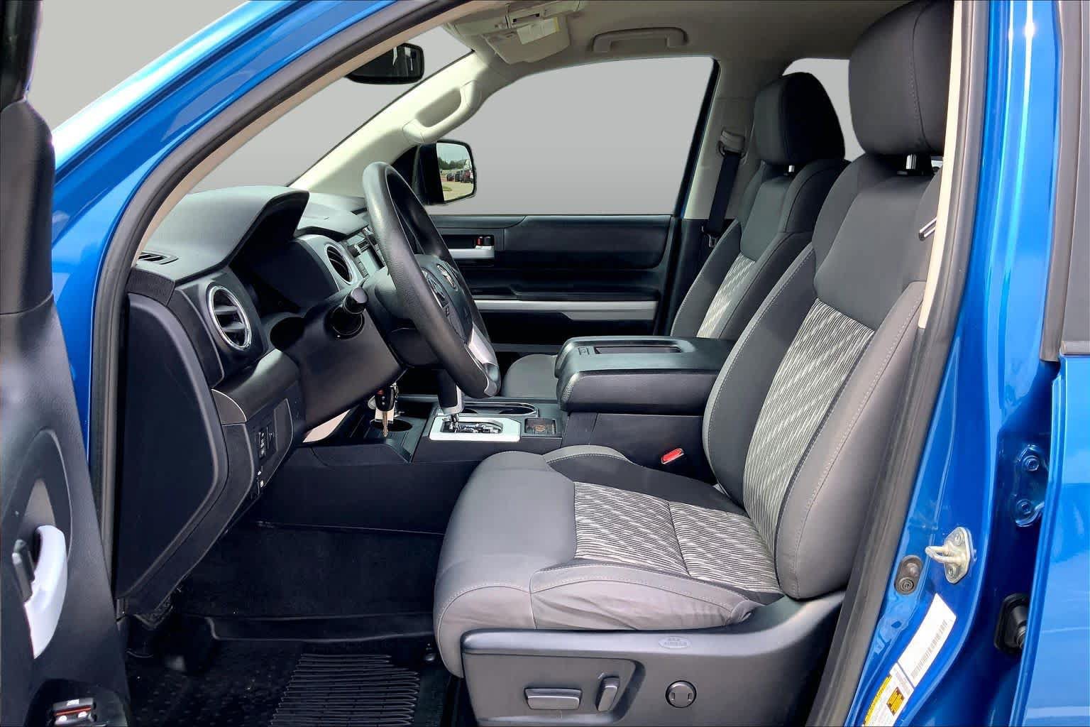 Used 2018 Toyota Tundra SR5 w/ SR5 Upgrade Package RWD image 8