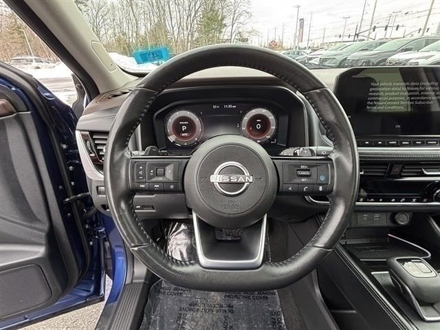 Used 2023 Nissan Rogue Platinum image 13