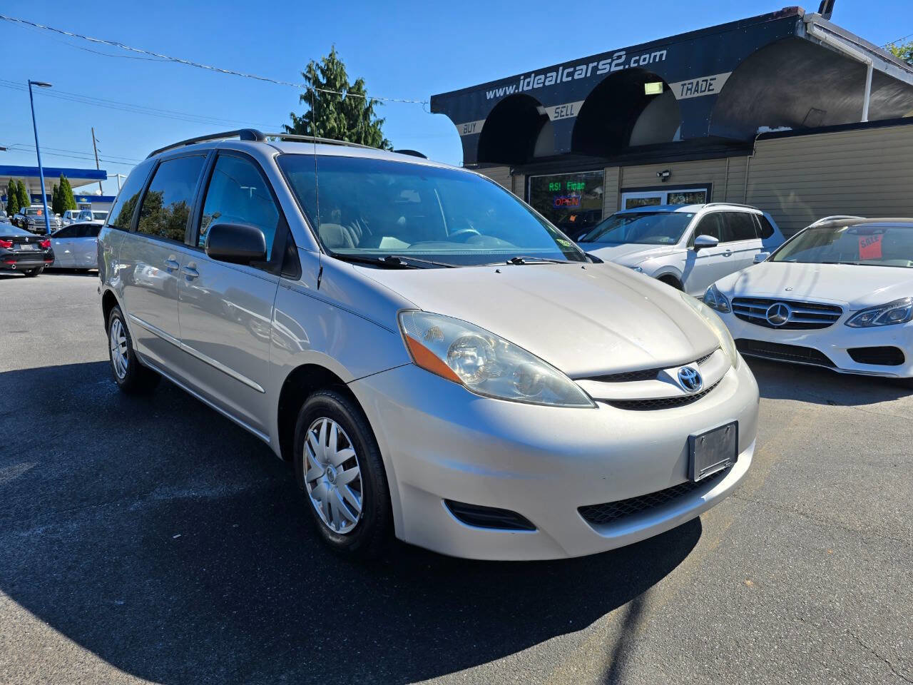 Used 2007 Toyota Sienna LE