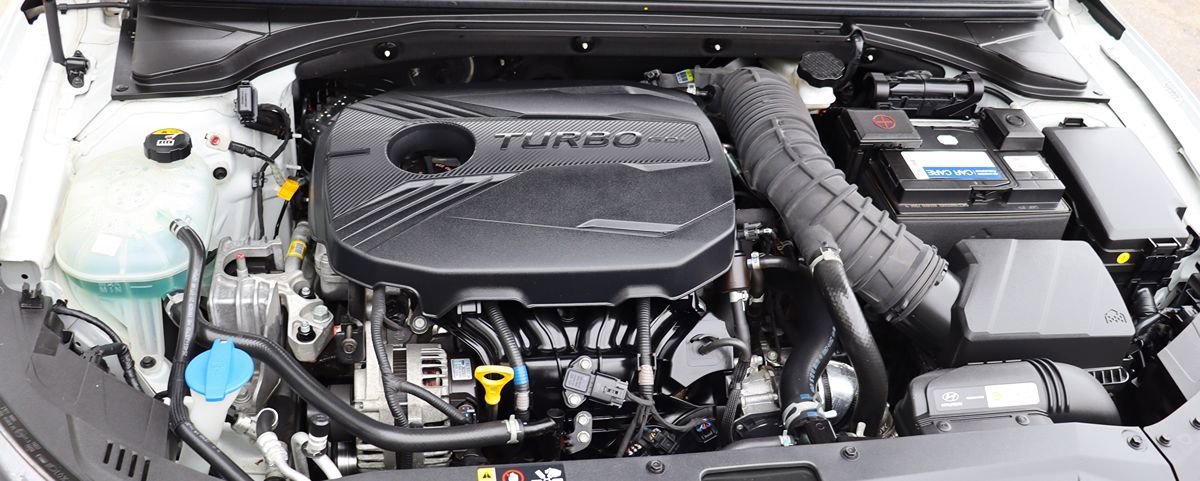 Used 2019 Hyundai Veloster Turbo FWD image 54