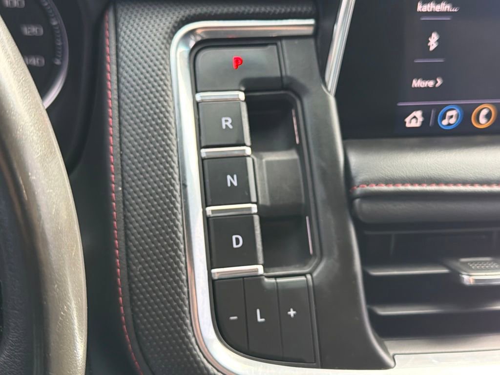 Used 2021 Chevrolet Suburban RST image 17