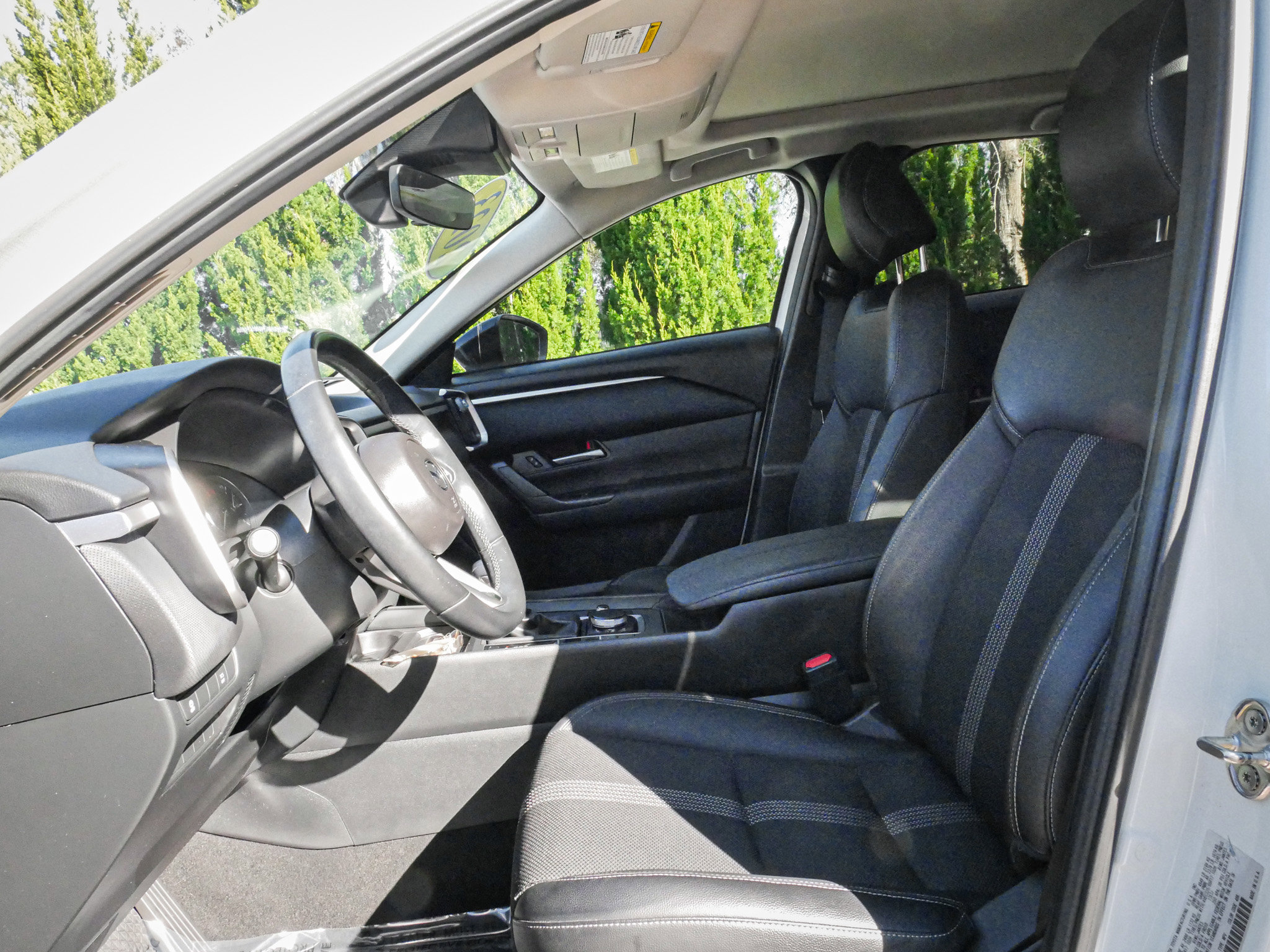 Used 2023 MAZDA CX-50 2.5 S w/ Preferred Plus Pkg image 16