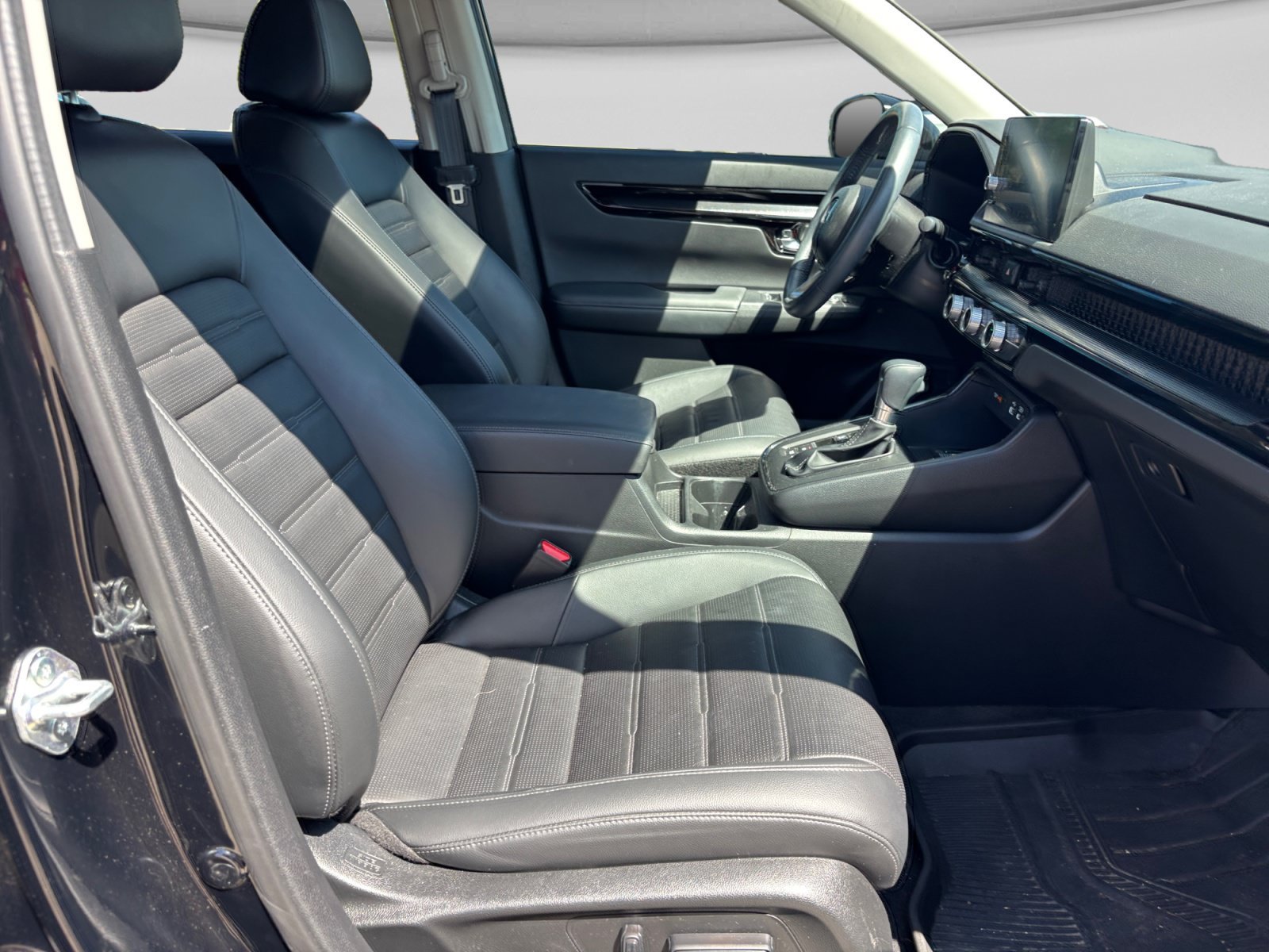 Used 2024 Honda CR-V EX-L image 29