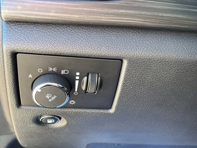 Certified 2021 Jeep Grand Cherokee Laredo w/ Security & Convenience Group image 33