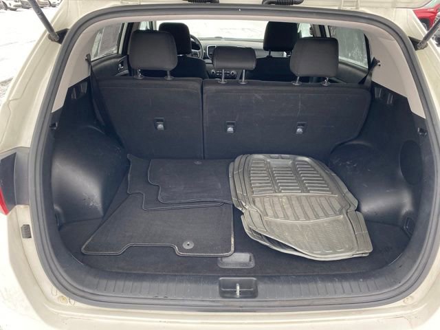 Used 2019 Kia Sportage LX image 19