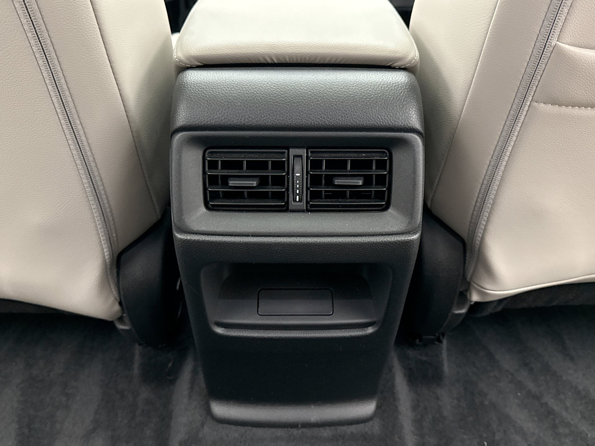 Used 2023 Honda CR-V EX-L image 16