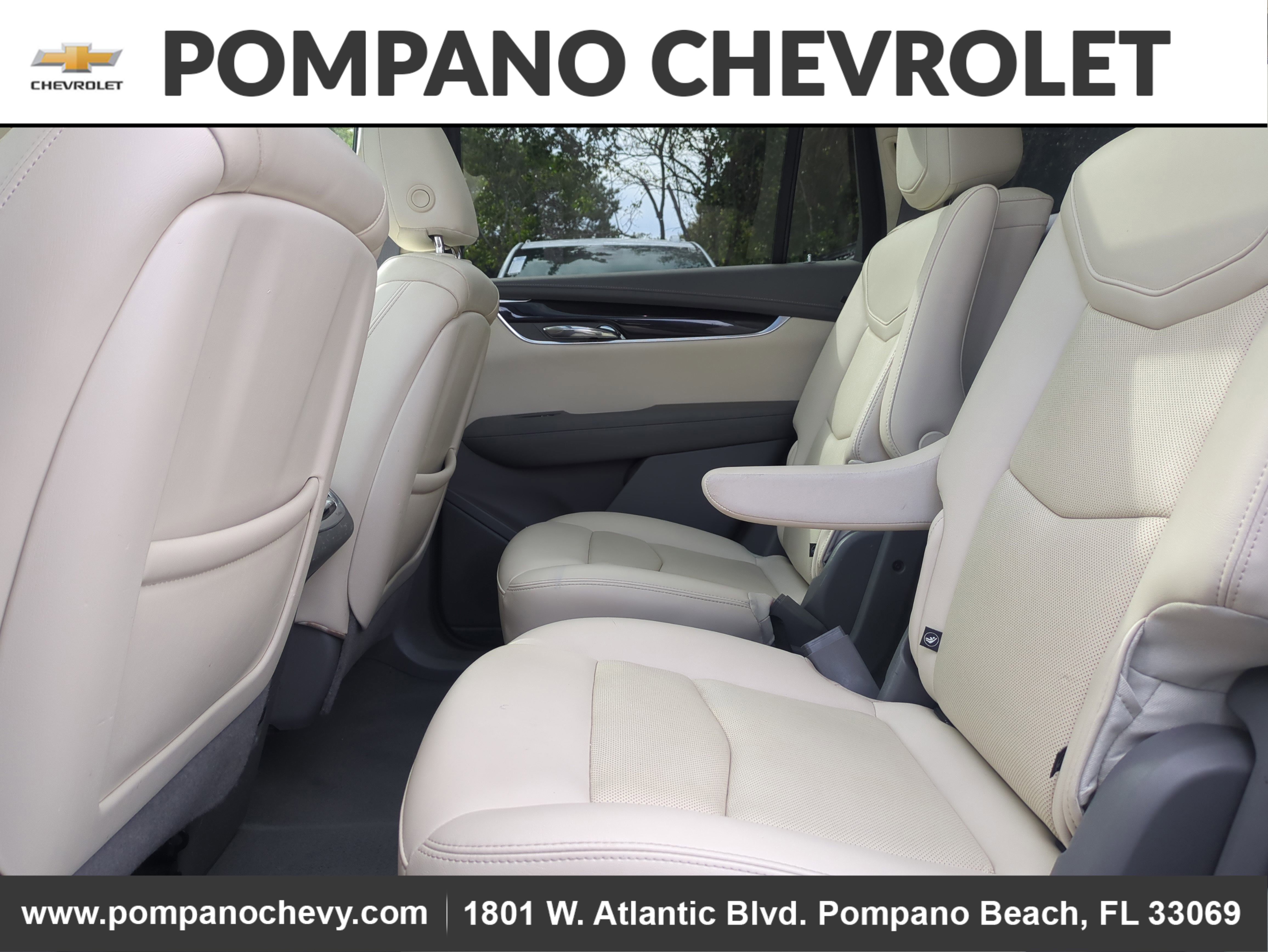 Used 2021 Cadillac XT6 Premium Luxury image 15