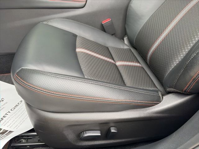 Certified 2025 Nissan Altima 2.5 SR image 10