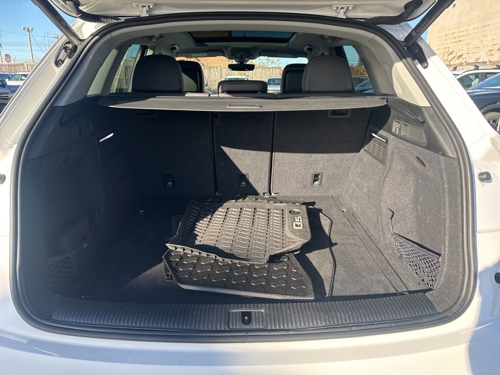 Used 2022 Audi Q5 2.0T Premium Plus w/ Premium Plus Package image 27