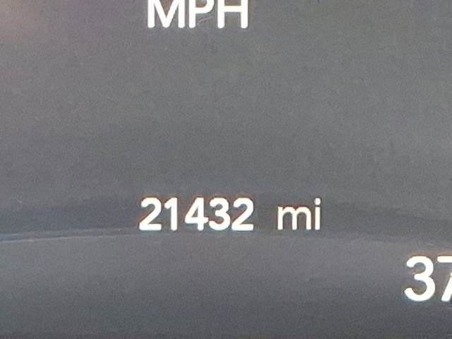 Used 2025 Chrysler Pacifica Select image 20