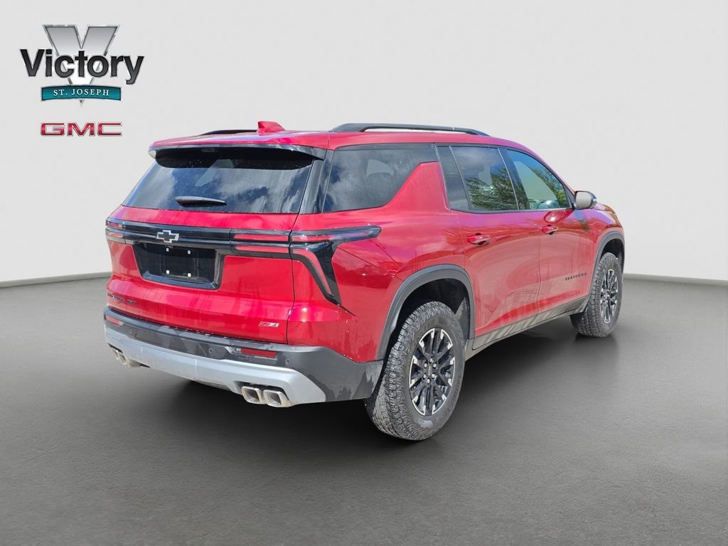 Used 2026 Chevrolet Traverse Z71 w/ Driver Confidence Package AWD/4WD image 18