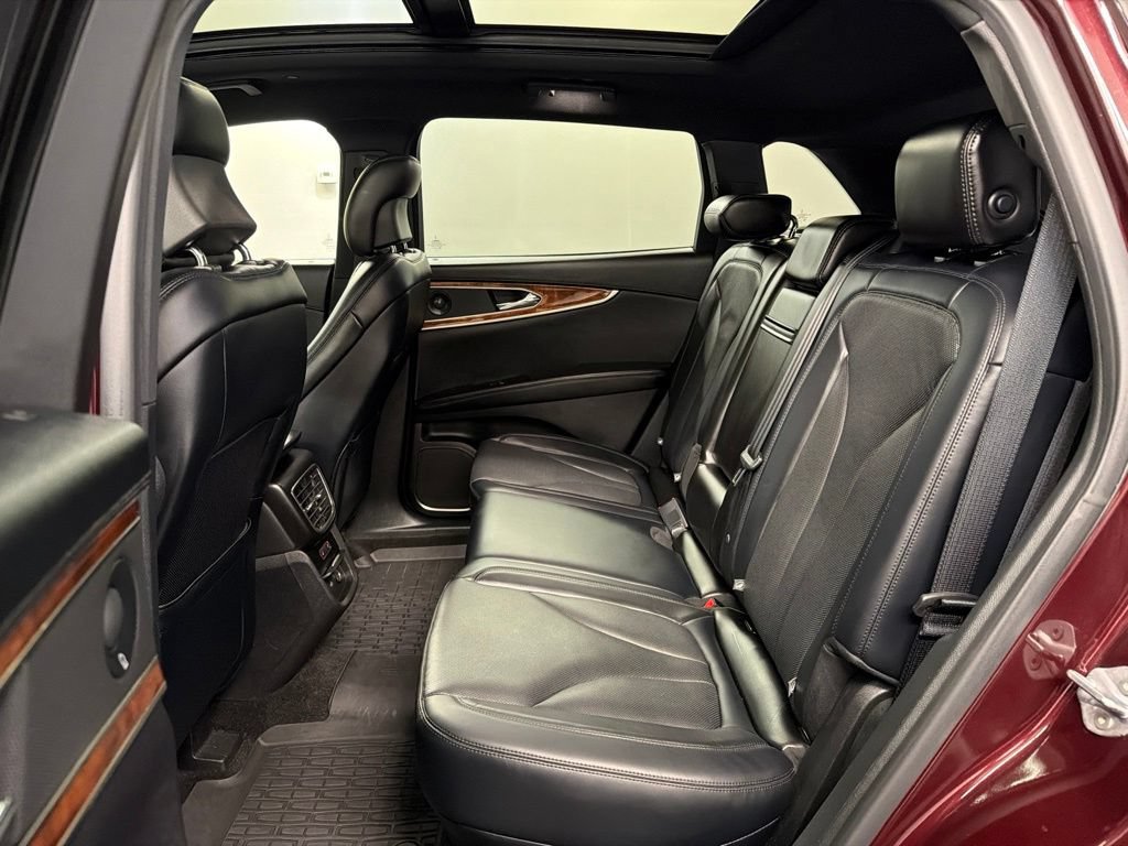 Certified 2019 Lincoln Nautilus Reserve AWD/4WD image 29