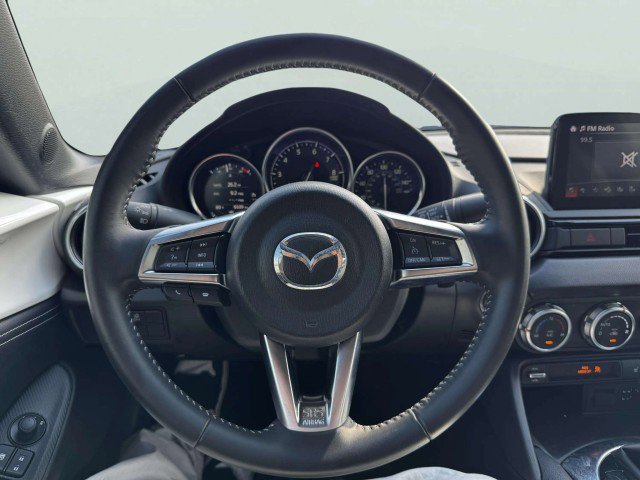Used 2021 MAZDA MX-5 Miata RF Grand Touring image 27