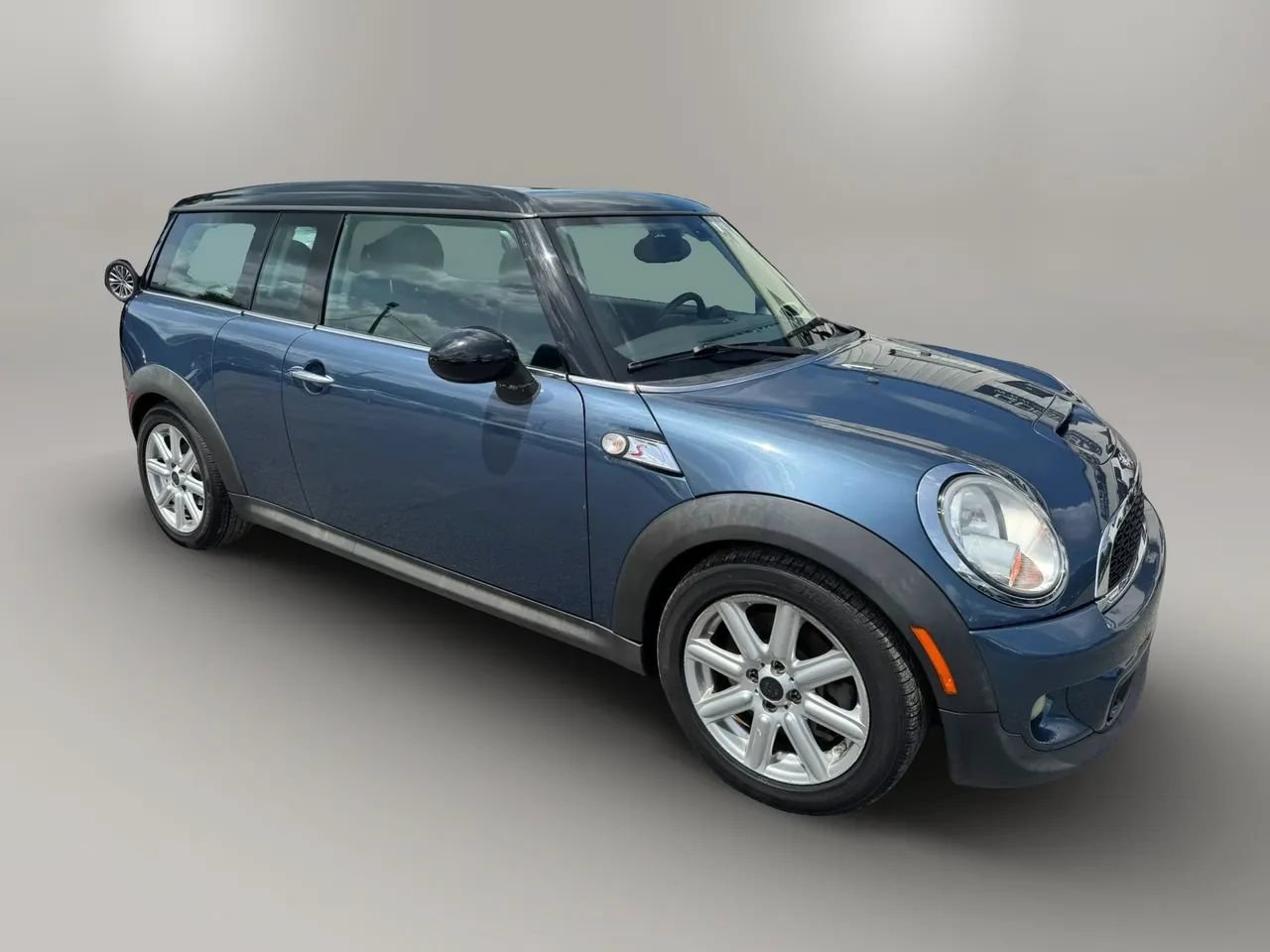 Used 2011 MINI Cooper Clubman S FWD image 7