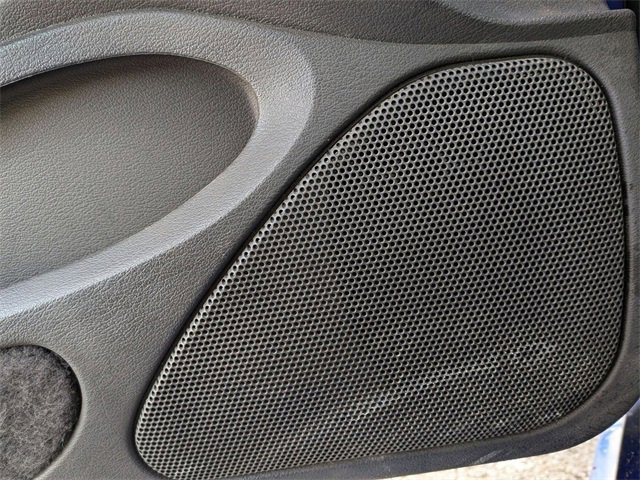 Used 2004 Ford Mustang Convertible image 14