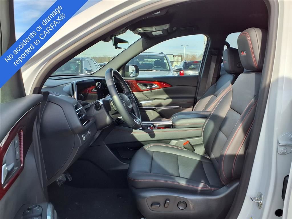 Used 2024 Chevrolet Traverse Z71 image 18