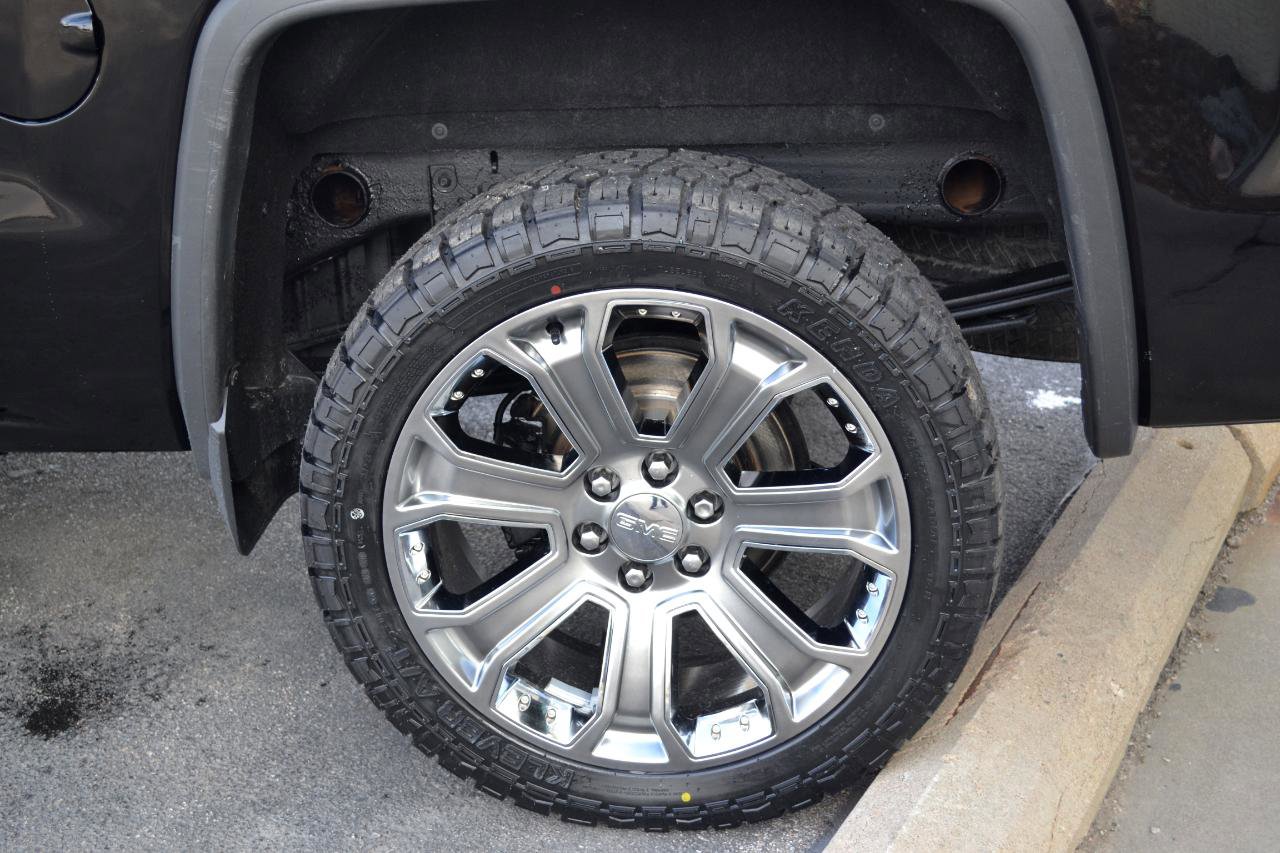 Used 2018 GMC Sierra 1500 Denali w/ Denali Ultimate Package image 58