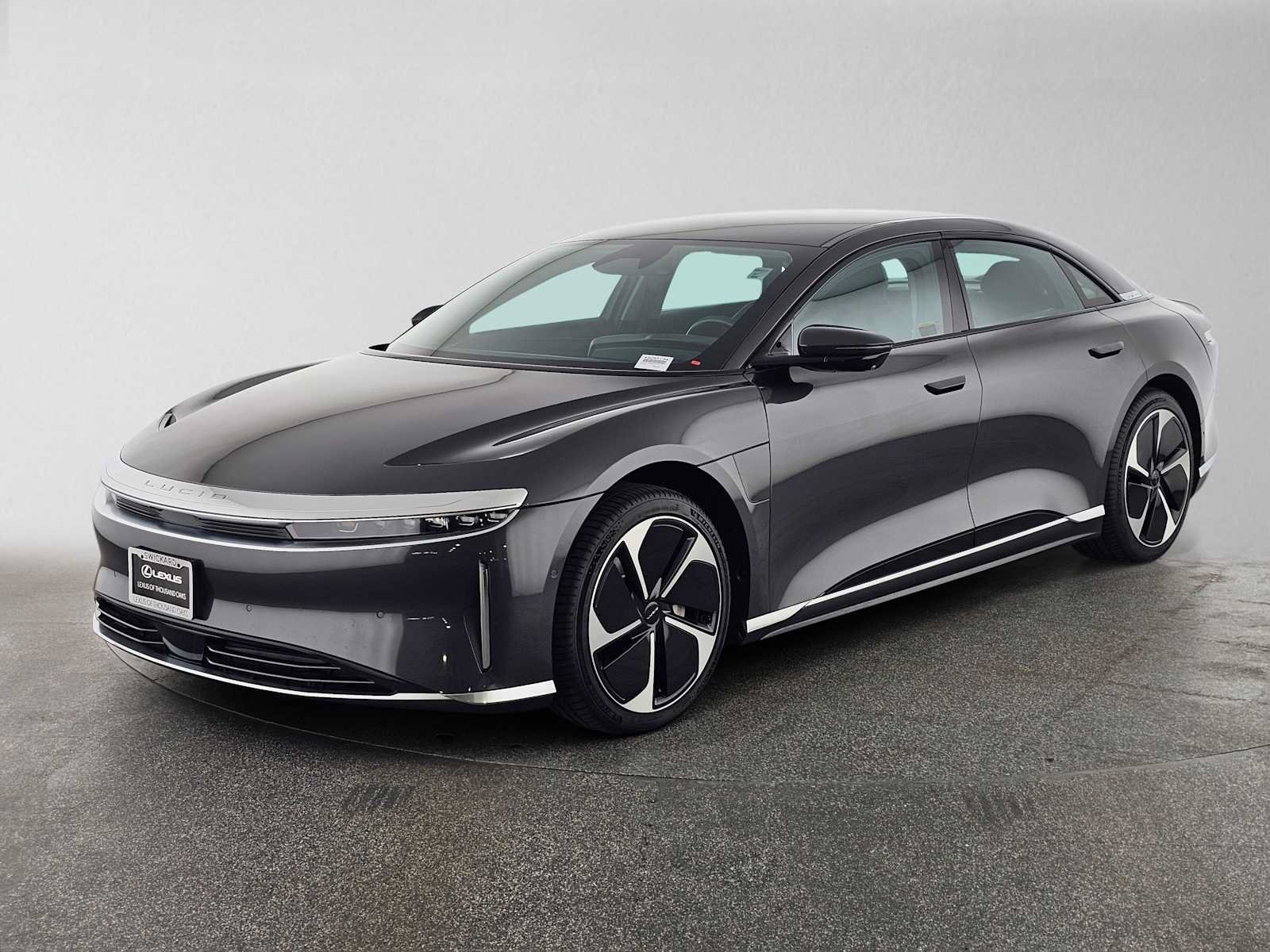 Used 2025 Lucid Air Touring AWD/4WD image 7