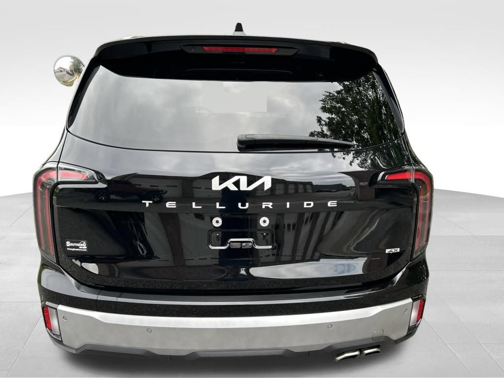 Used 2024 Kia Telluride SX Prestige AWD/4WD image 4