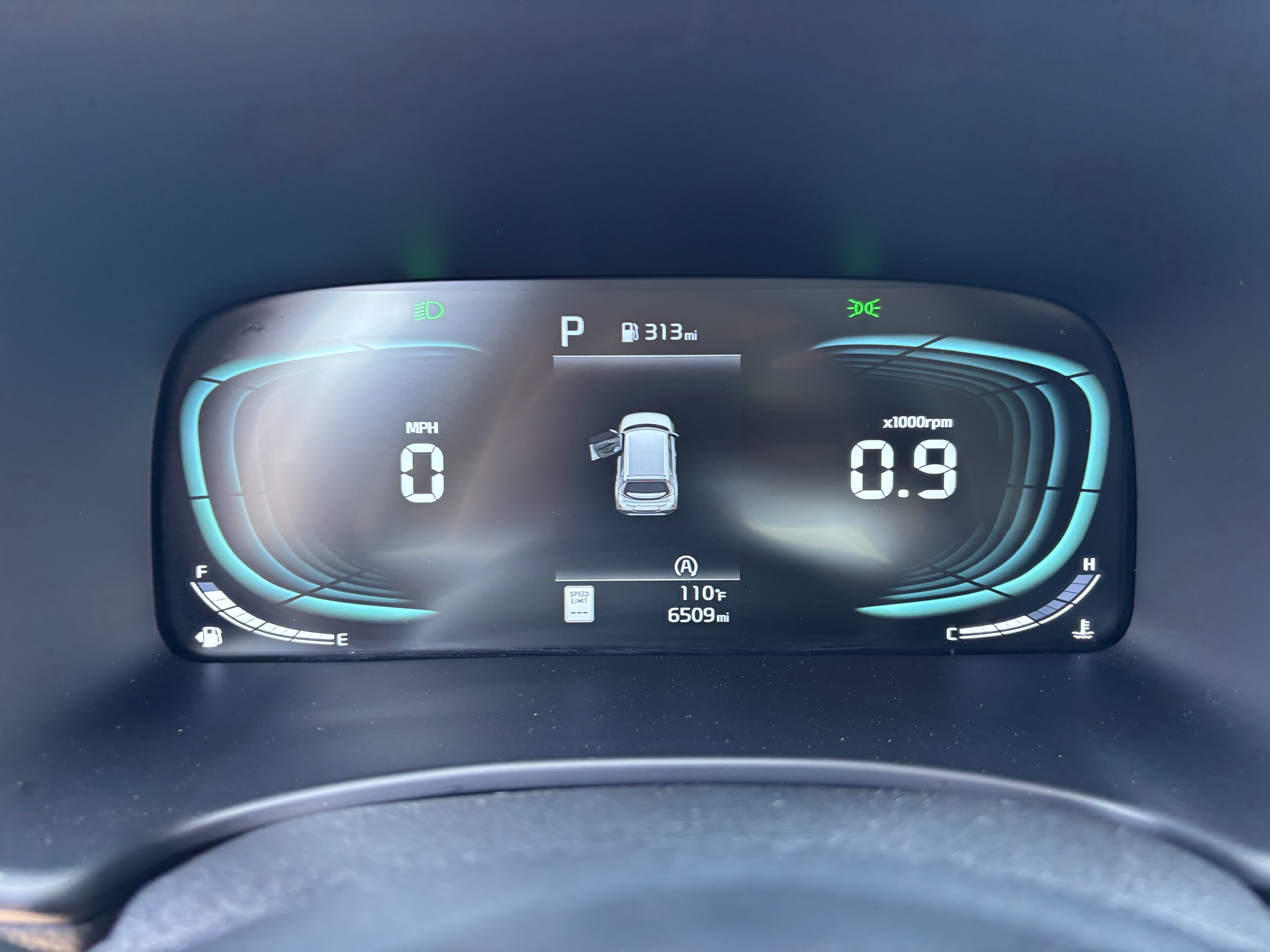 Certified 2025 Kia Soul LX w/ LX Technology Package FWD image 27