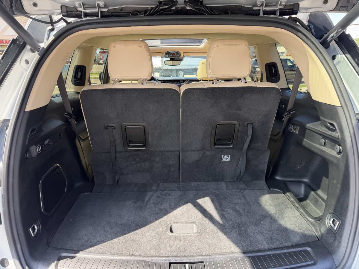 Used 2021 Jeep Grand Cherokee L Limited AWD/4WD image 16