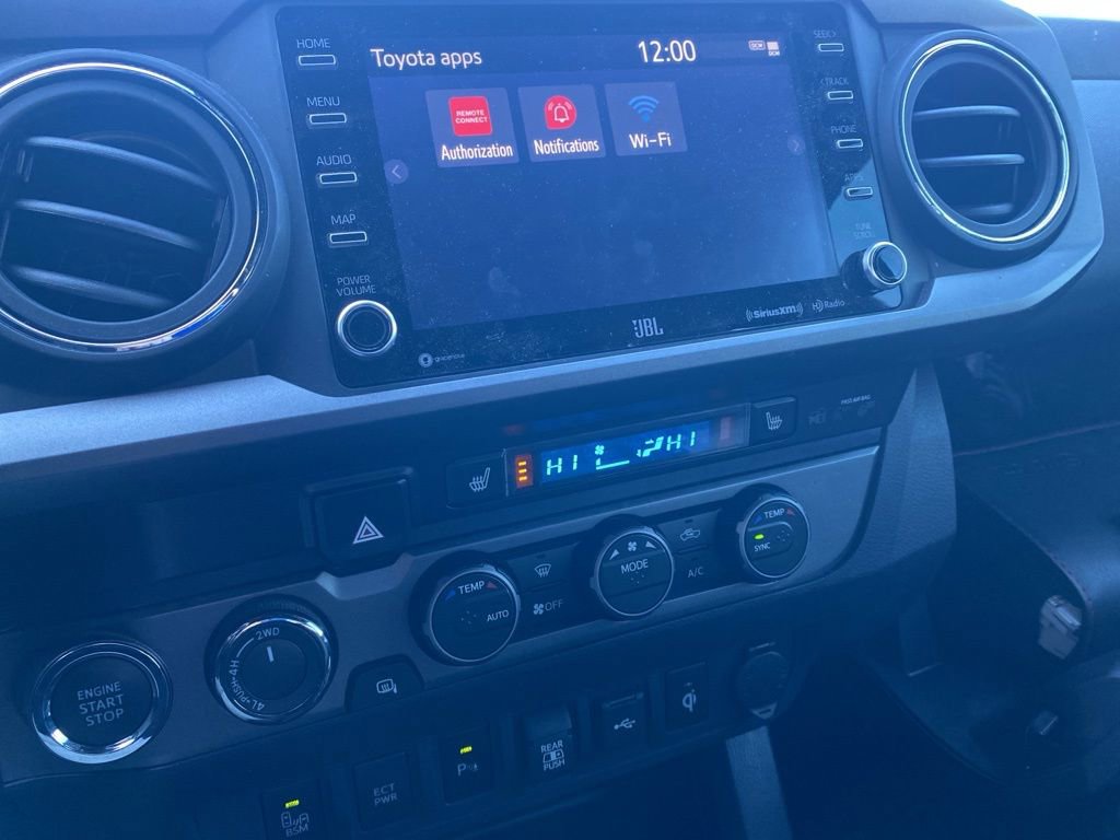 Used 2022 Toyota Tacoma TRD Sport image 18