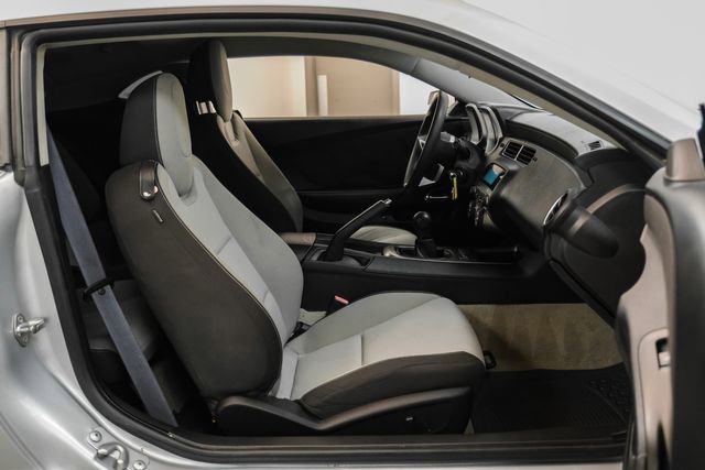 Used 2011 Chevrolet Camaro LT RWD image 25