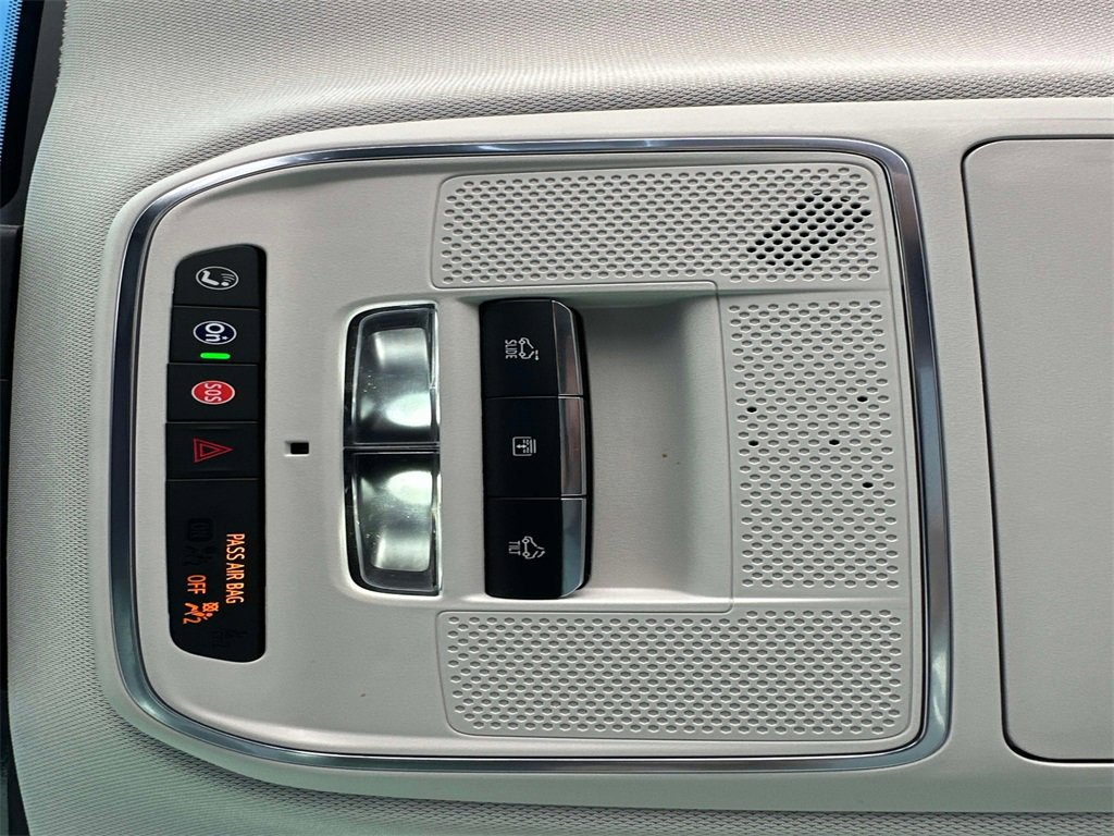 Used 2024 GMC Acadia Denali w/ Super Cruise Package image 36