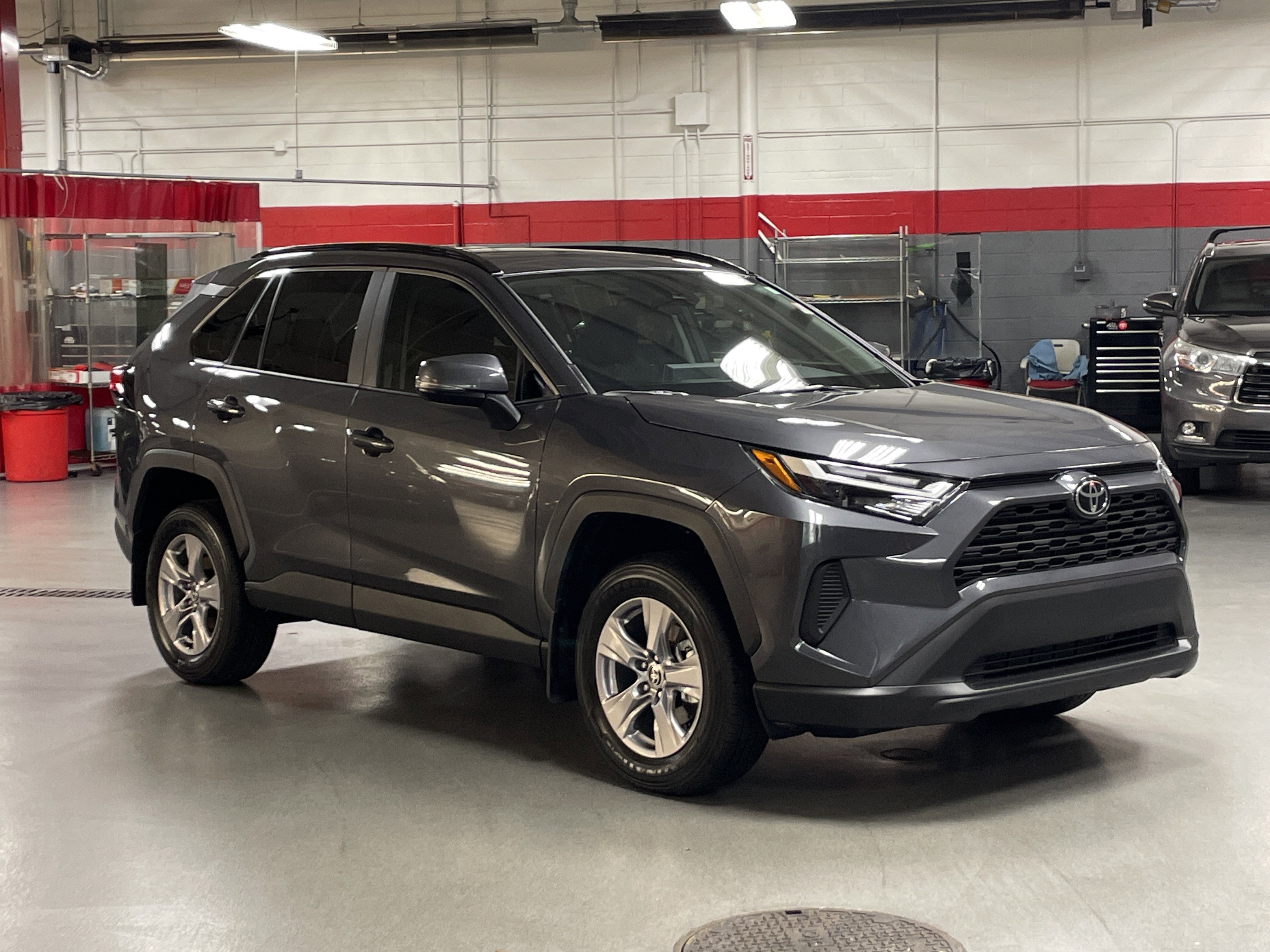 Certified 2025 Toyota RAV4 XLE w/ Convenience Package FWD image 2