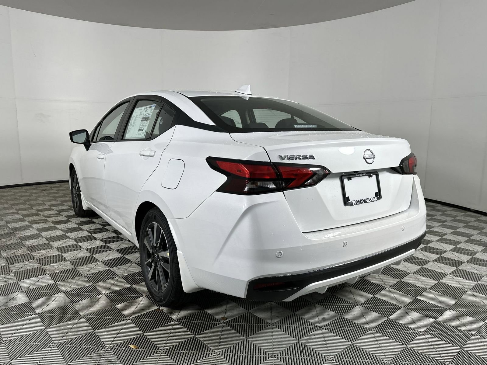 New 2025 Nissan Versa SV FWD image 6