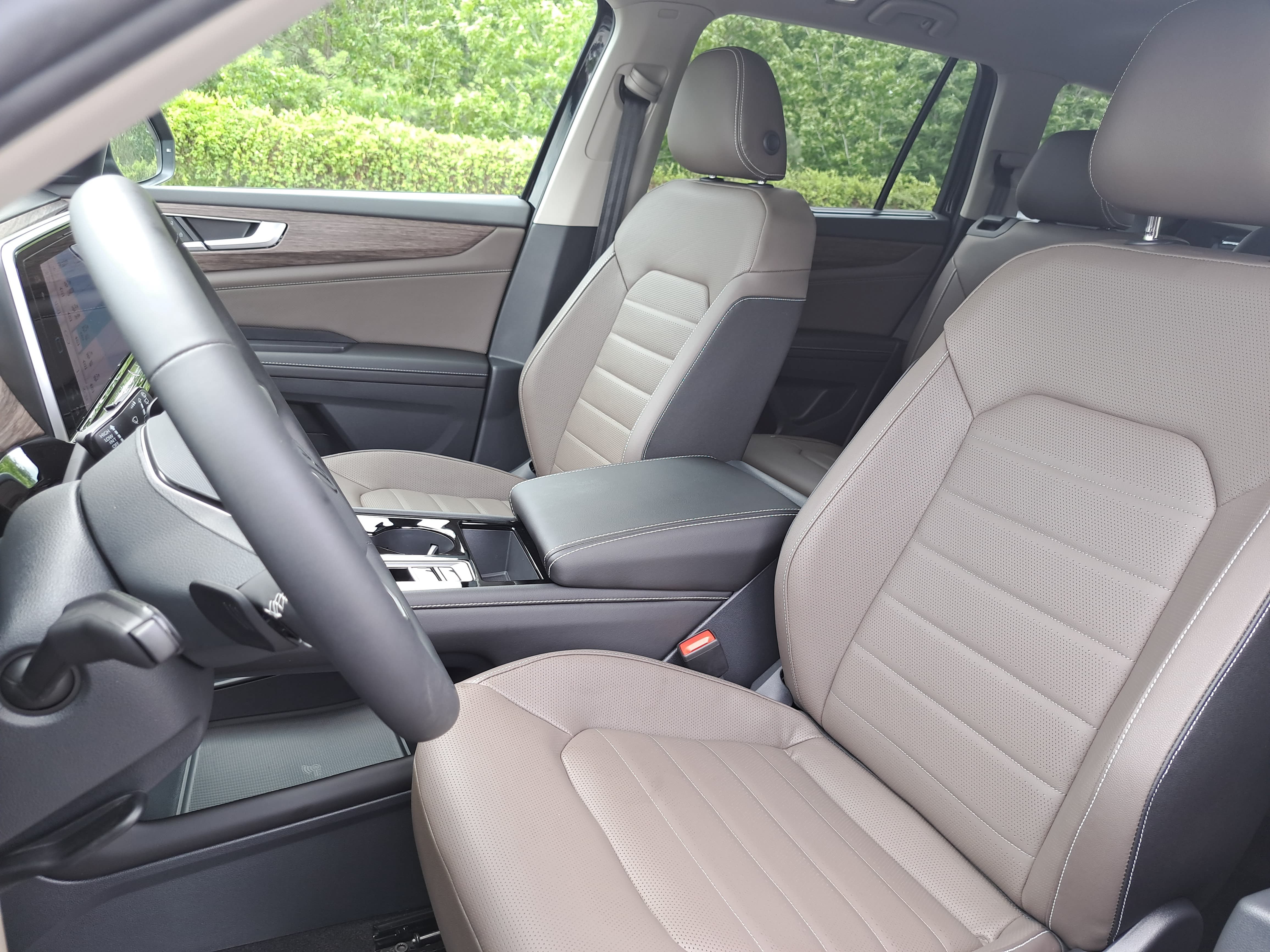 New 2026 Volkswagen Atlas SEL AWD/4WD image 16