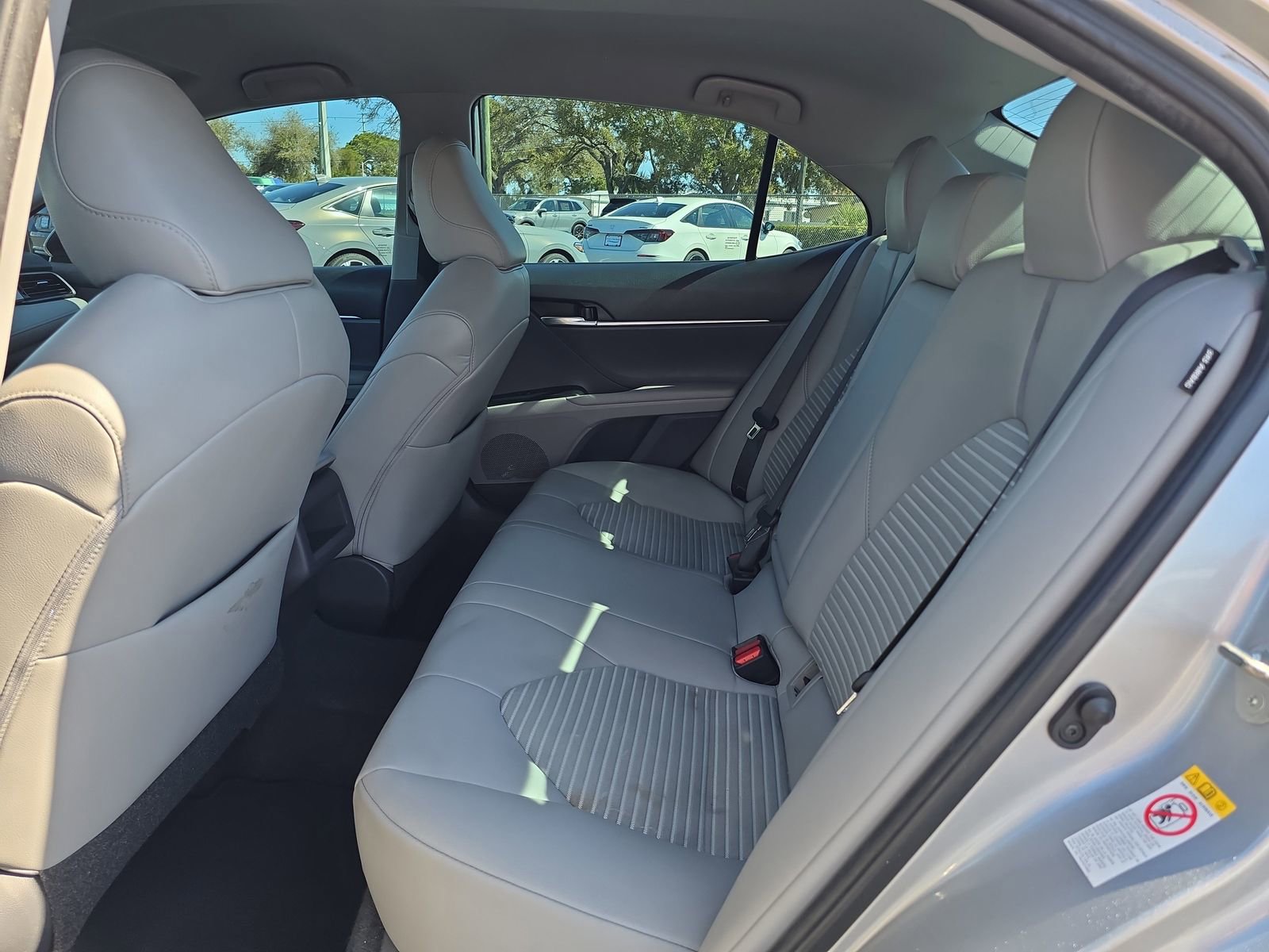 Used 2019 Toyota Camry SE image 13