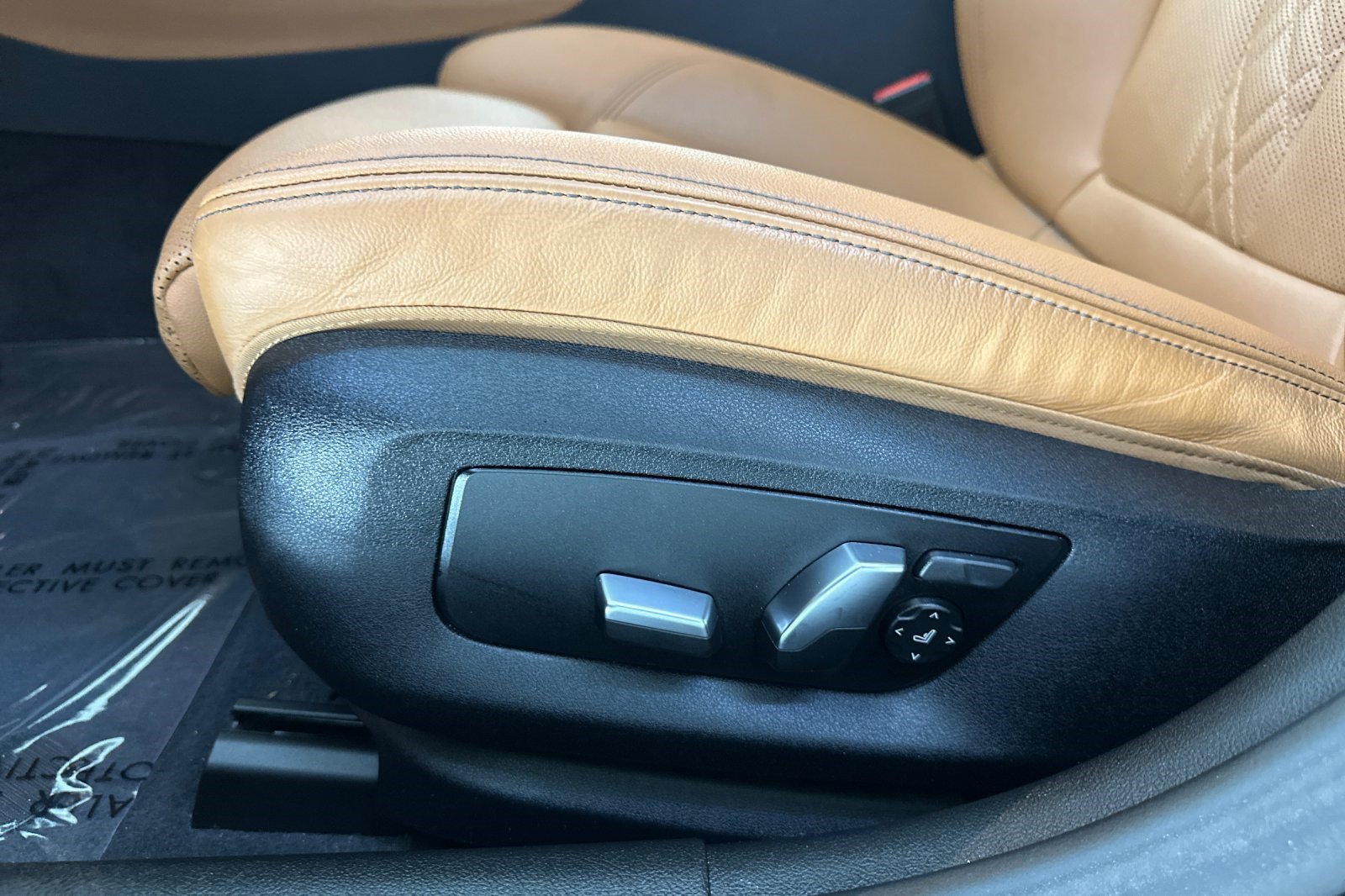 Used 2023 BMW 530i w/ M Sport Package RWD image 15