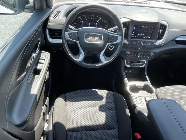 Used 2023 GMC Terrain SLE w/ Driver Convenience Package FWD image 13