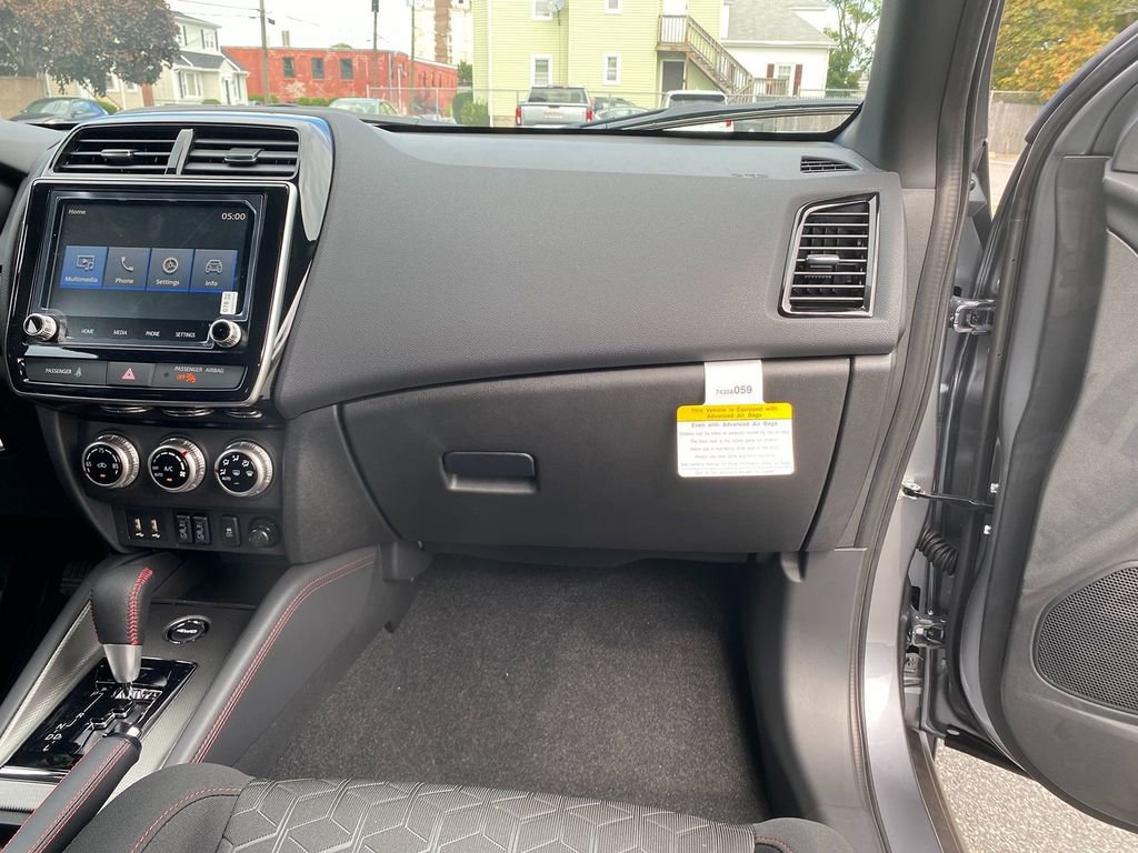 New 2025 Mitsubishi Outlander Sport AWD image 28