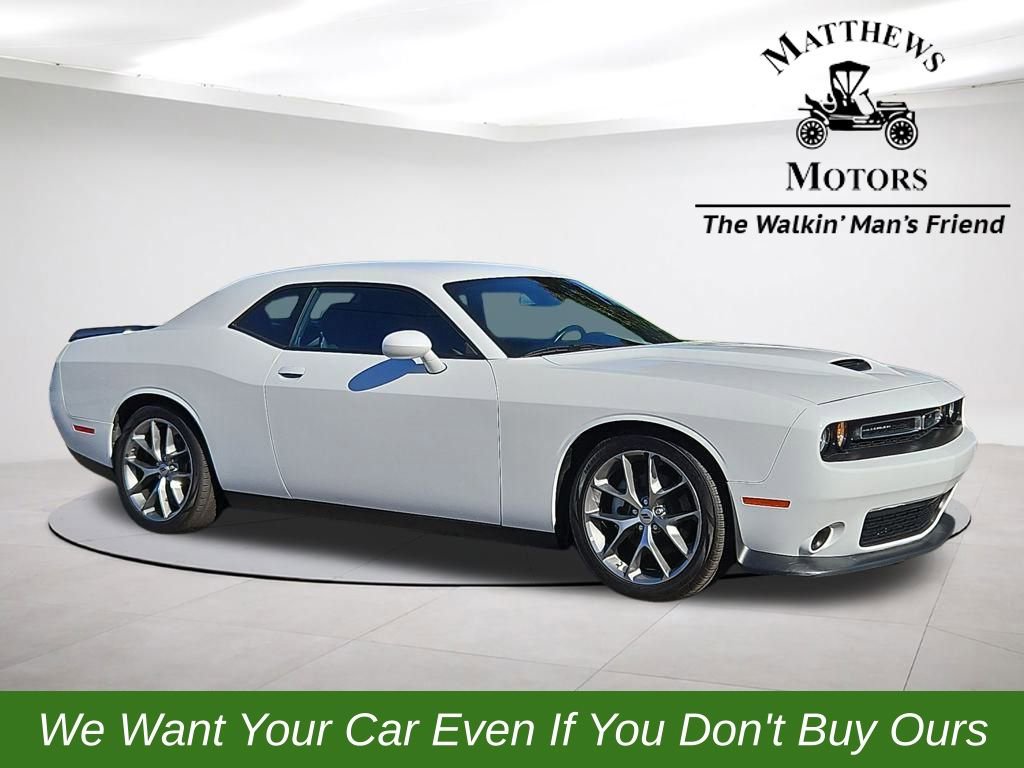 Used 2023 Dodge Challenger GT image 1