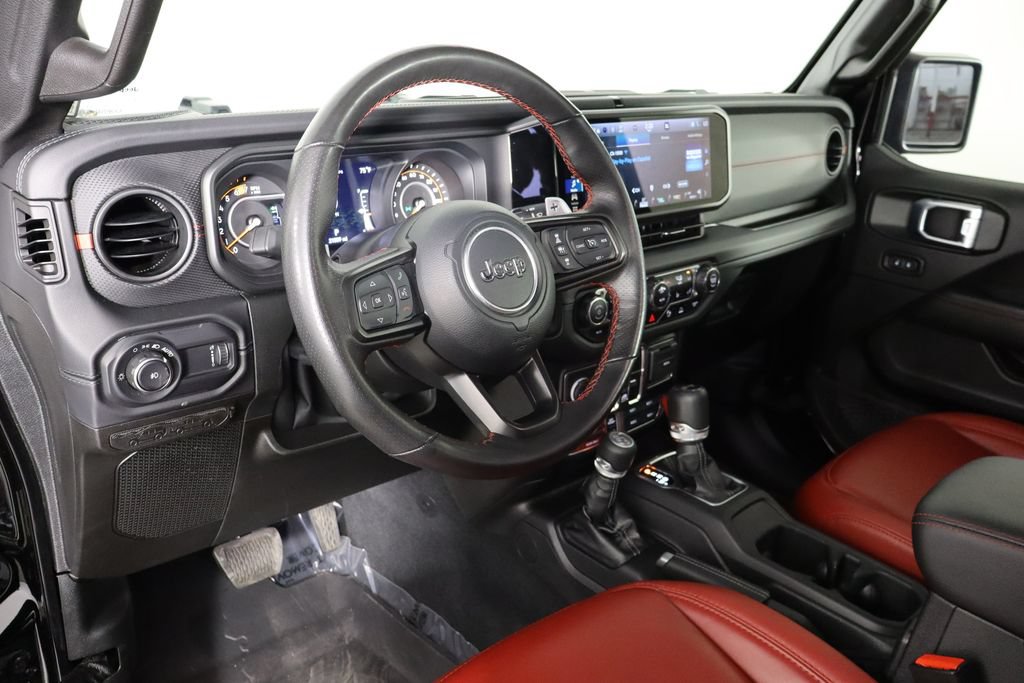 Used 2024 Jeep Wrangler Unlimited Rubicon 392 AWD/4WD image 24